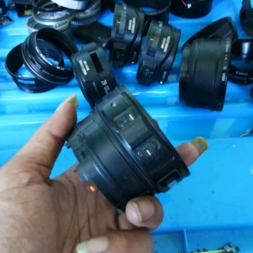 Barel lensa lens canon 24-105