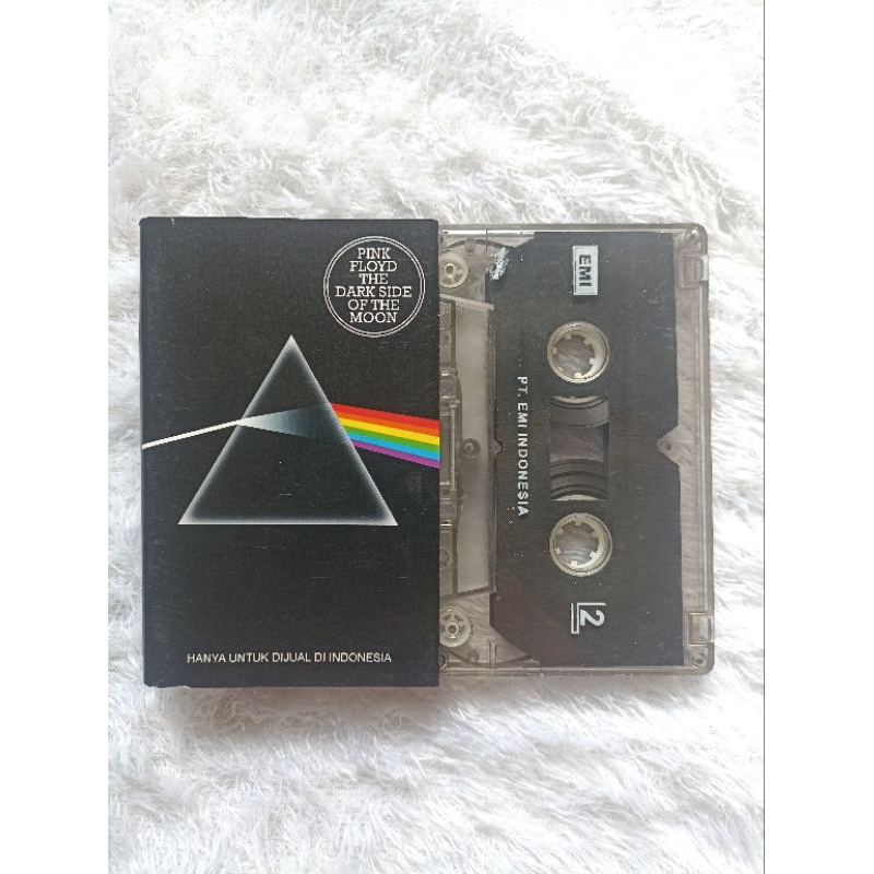 kaset pita pink Floyd album the dark side of the moon