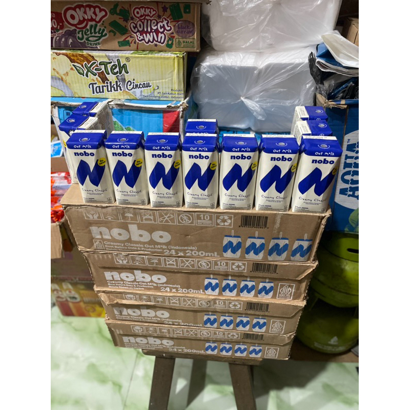 

1 Dus Susu Cair Oatside NOBO Oat Milk Oatmilk Creamy Classic 200ml isi 24 | Bukan SUSU UHT Biasa Tapi Susu Gandum.