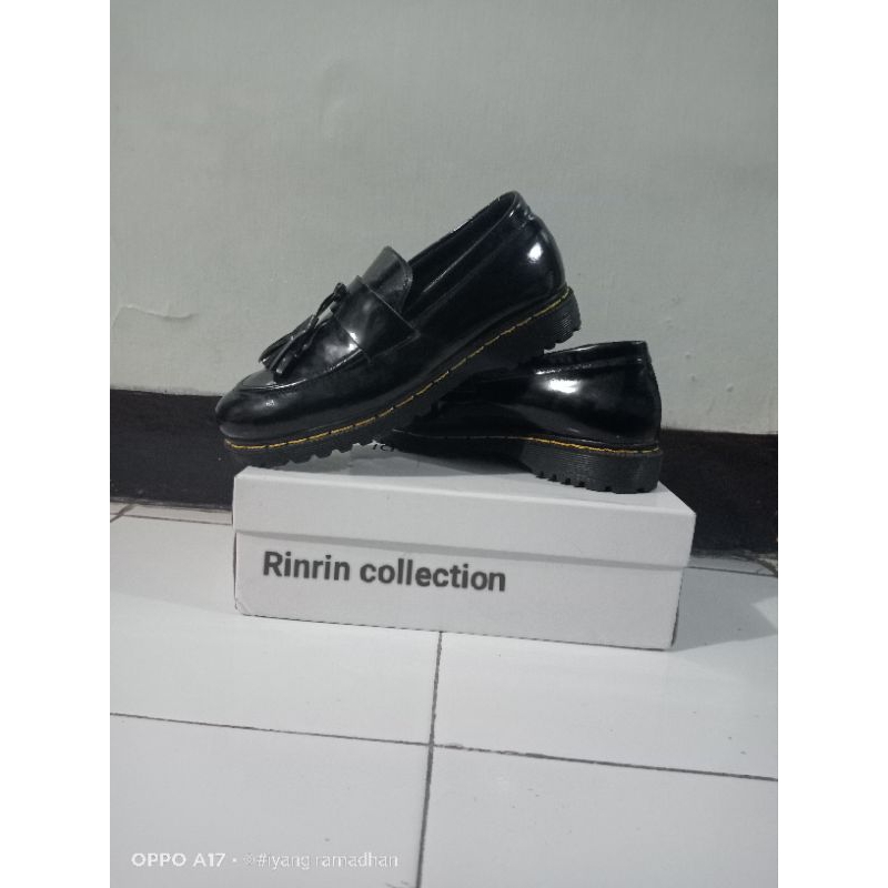 sepatu dokmar pria/wanita