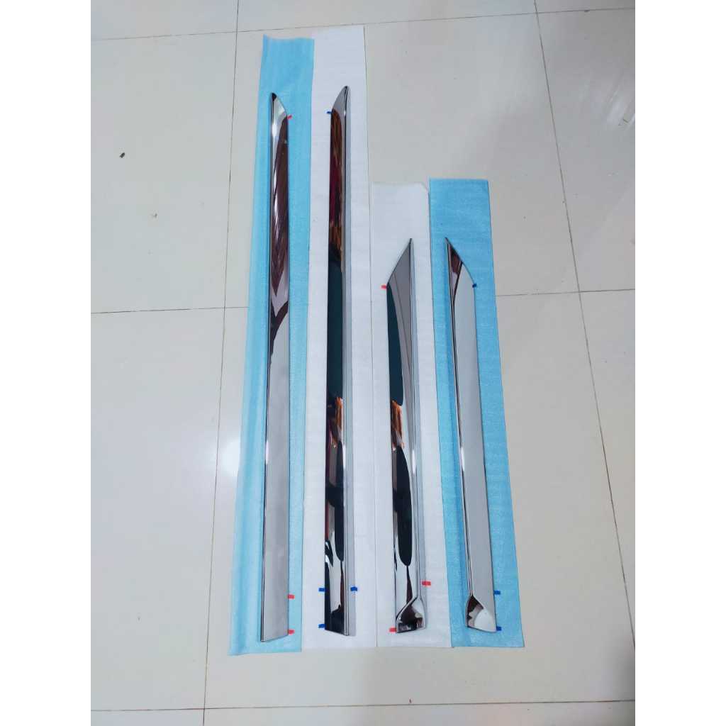 List body Fortuner VRZ Body Side Moulding Chrome fortuner original toyota