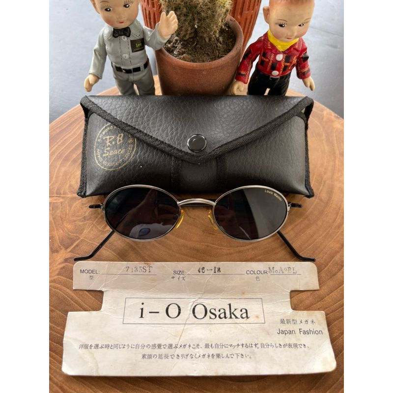 Vintage oval round sunglasses 70's Brand: LOUIS MASTER made in italy Full tag logo brand Frame besi 