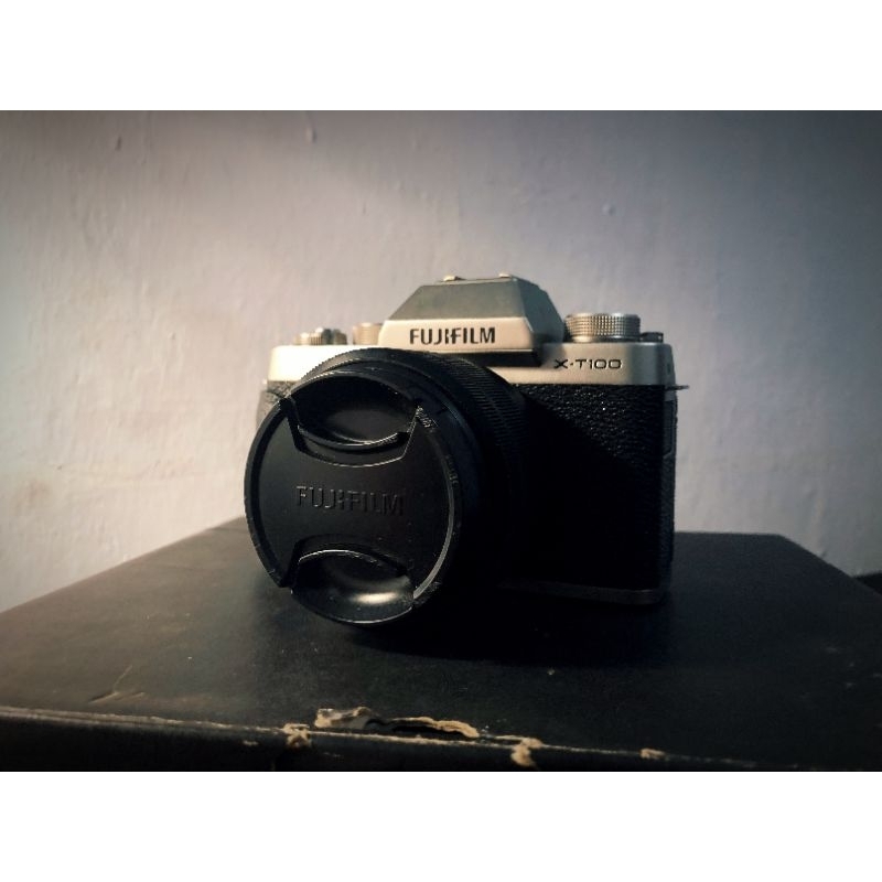 Fujifilm Mirrorless XT-100 [BEKAS]