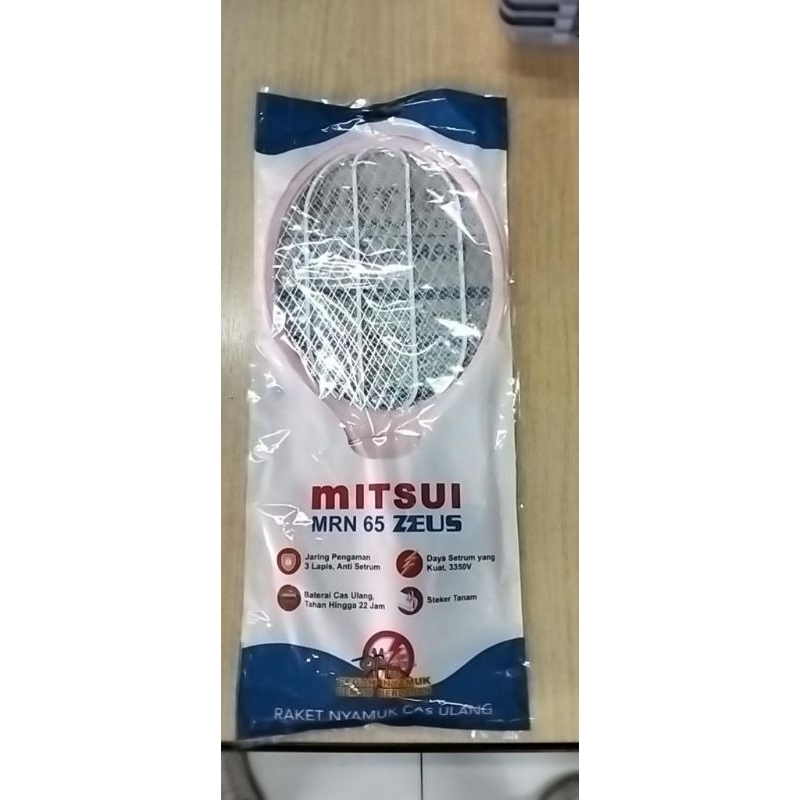 Raket nyamuk Mitsui.