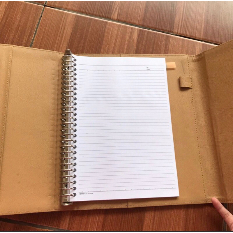 

Binder coklat