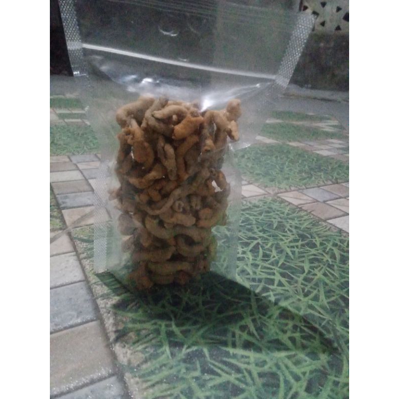 

kripik usus Krispy 180 gram