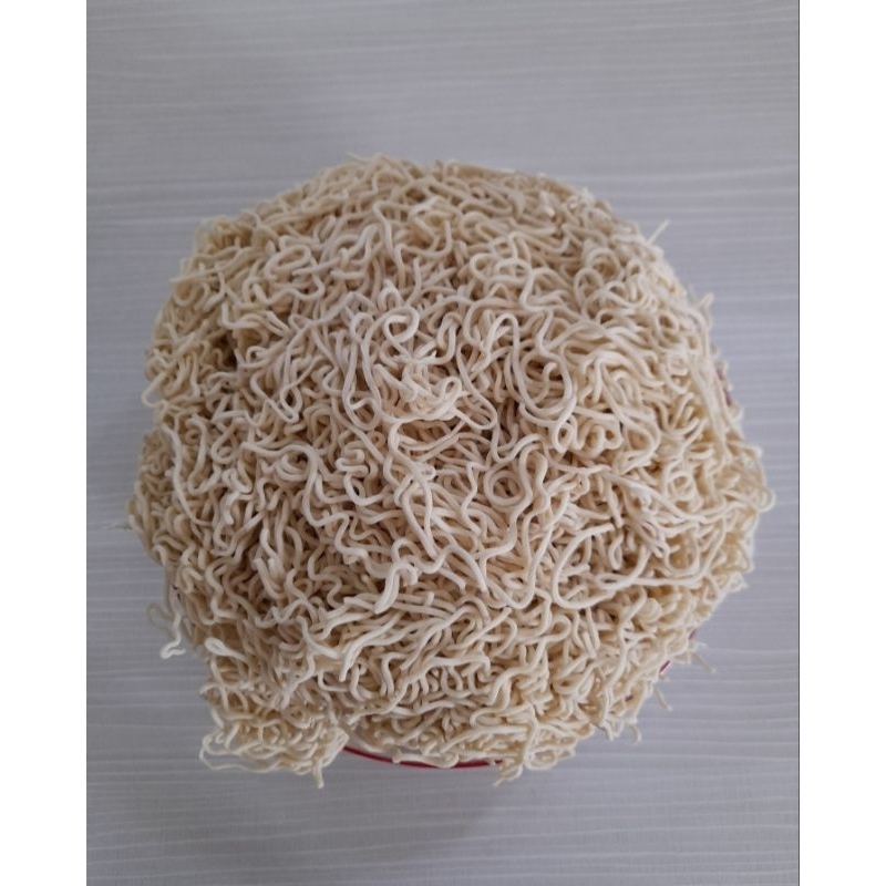 

Bakmi mentah/pangsit mentah asli Singkawang 1kg