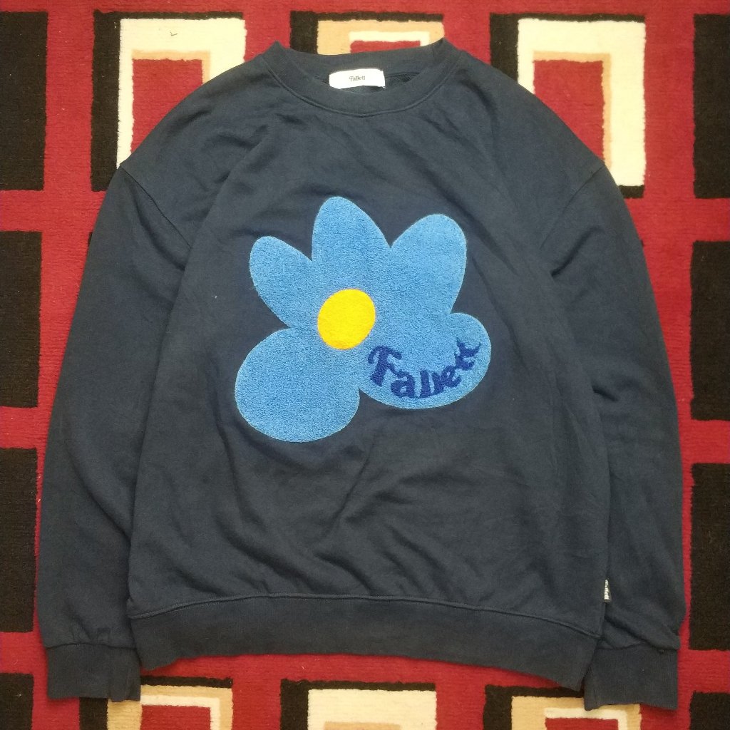 Crewneck/Sweater Fallet (logo Bordir)