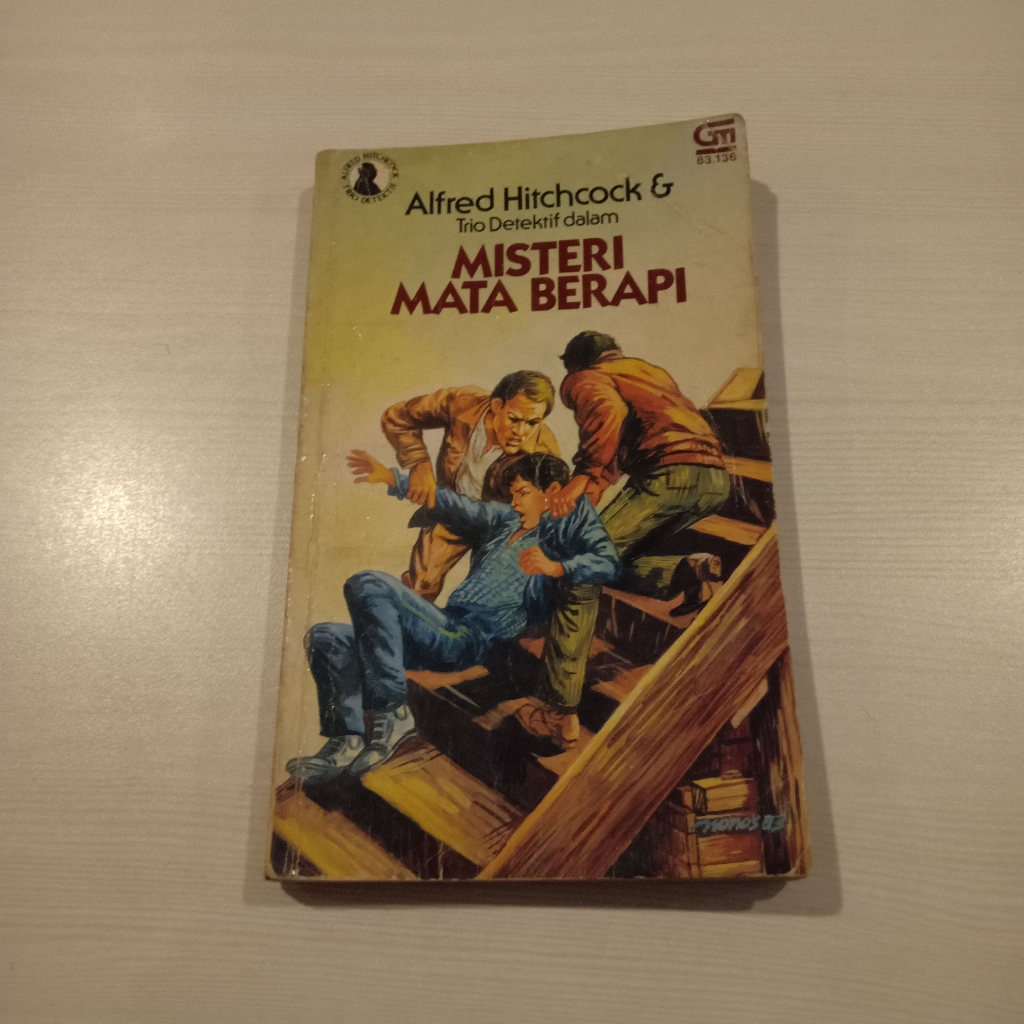 (Preloved) Buku Original Trio Detektif 'Misteri Mata Berapi'