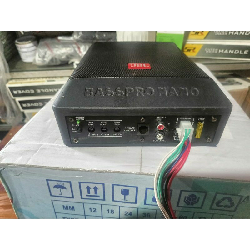Subwoofer Kolong JBL BASSPRO bekas mulus