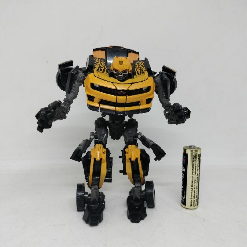 Transformers DOTM Cyberfire Bumblebee  Minus sesuai foto