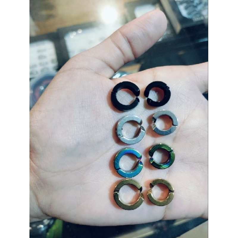 Anting Jepit Klip Hitam Gold Pelangi Silver Titanium Stainless Cowok