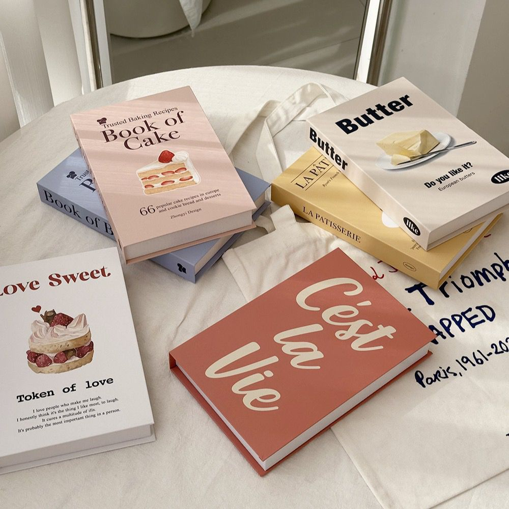 Dummy Book Estetik Dekorasi Cafe - BUKU PAJANGAN - BUKU DEKORASI - BUKU ESTETIK - FOTO RUANGAN BAGUS