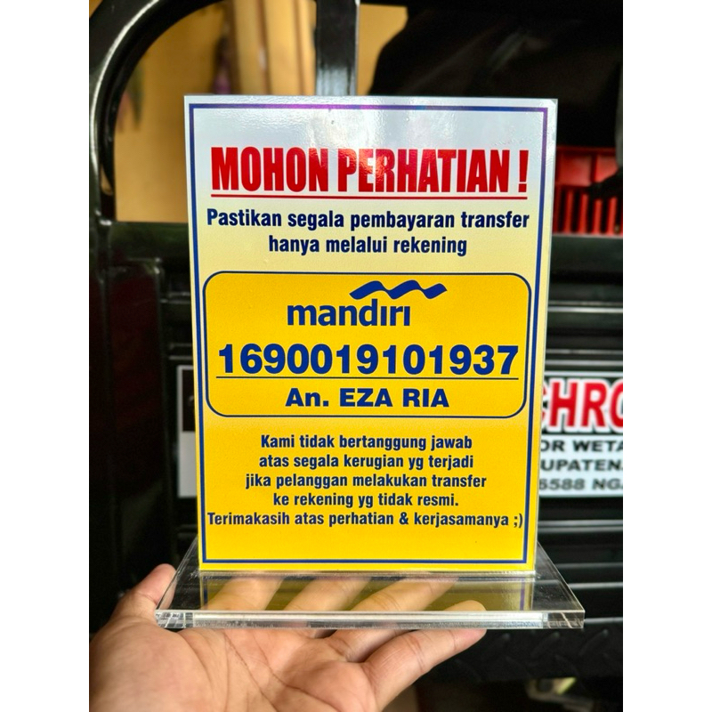 

AKRILIK MEJA BAHAN TEBAL UNTUK AGEN BANK MANDIRI BISA CUSTOM REQUEST UKURAN 15x20cm