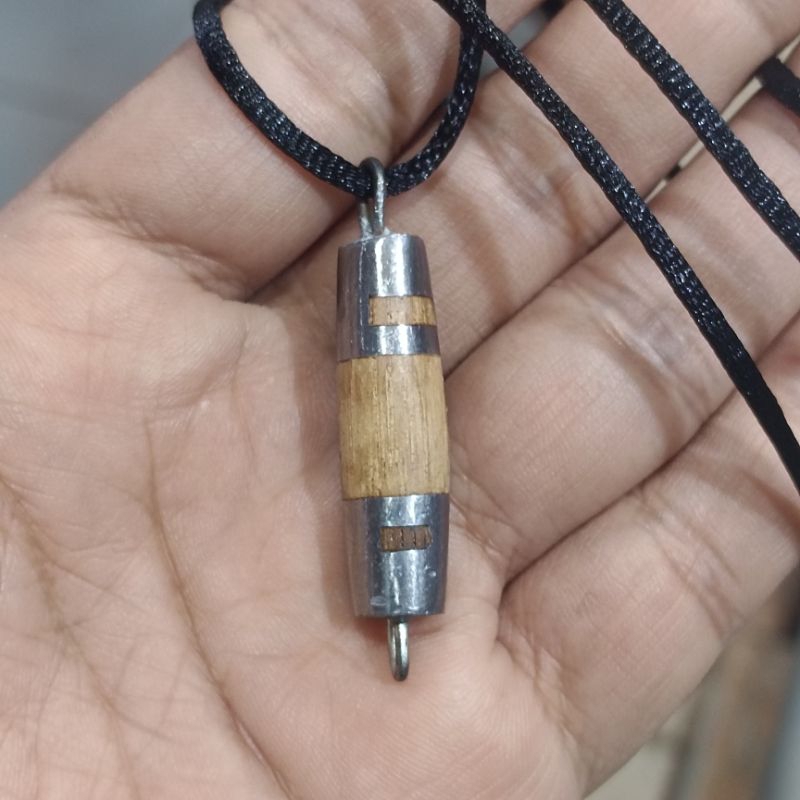 kalung kayu gaharu nini imay