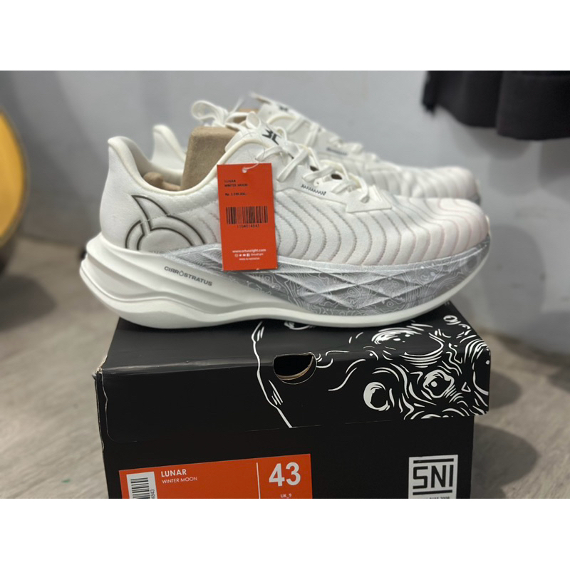 Ortuseight Lunar Size 43