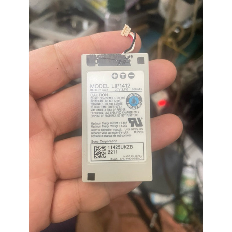 Baterai battery PSP go Original second