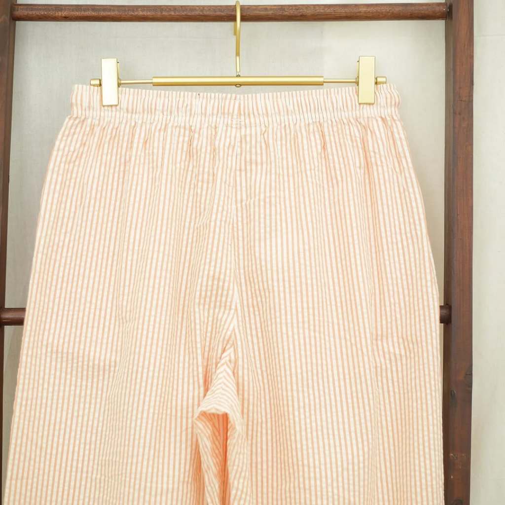 RB RE031 Uniqlo Crinkle Stripe 7/8 Daily Pants G31