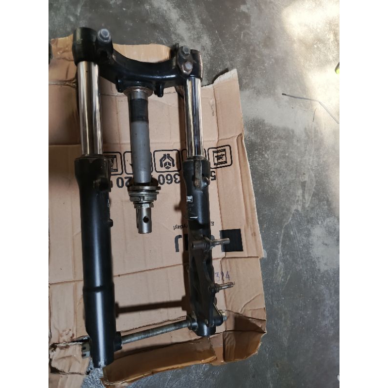 shock depan Supra gtr 150