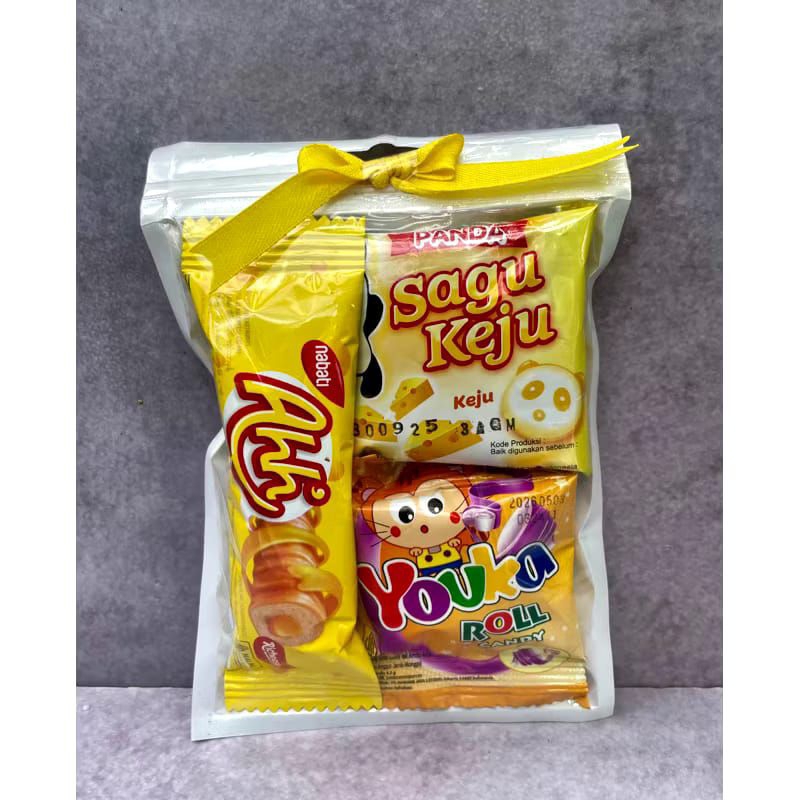 

MINI GIFT SNACK /UlANG TAHUN/ MINI GIFT HADIAH/ MURAH