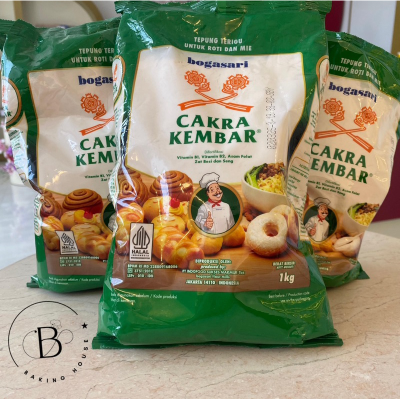 

Tepung Terigu Cakra Kembar Bogasari 1 Kg