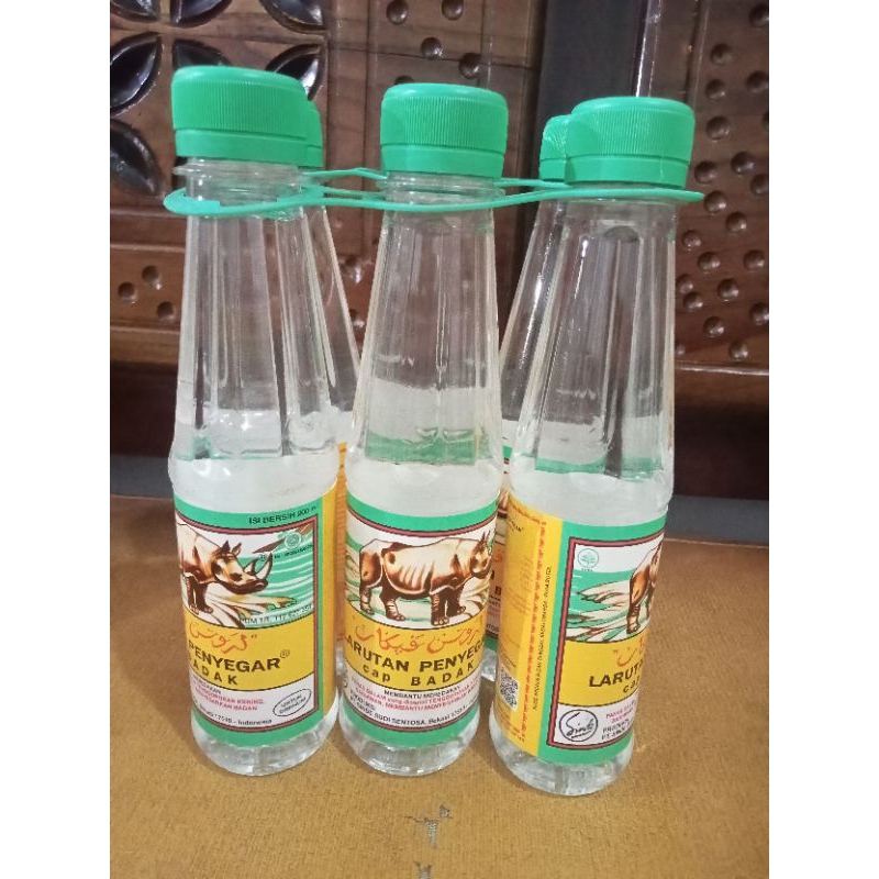 

lasegar botol cap badak 200 ml