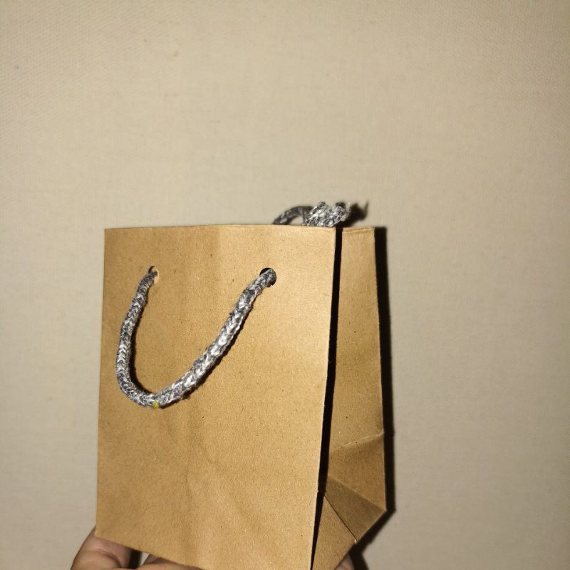 

paper bag coklat polos ukuran 10×8×6 (1 pack isi 35pcs)