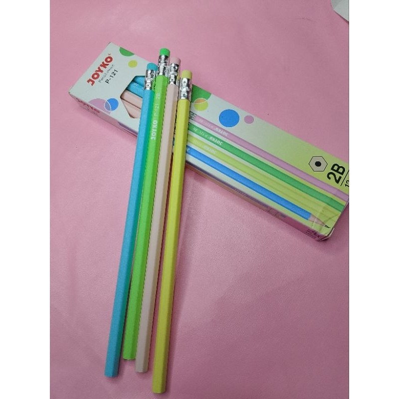 

Pensil 2B Joyko ada penghapusnya series P-121