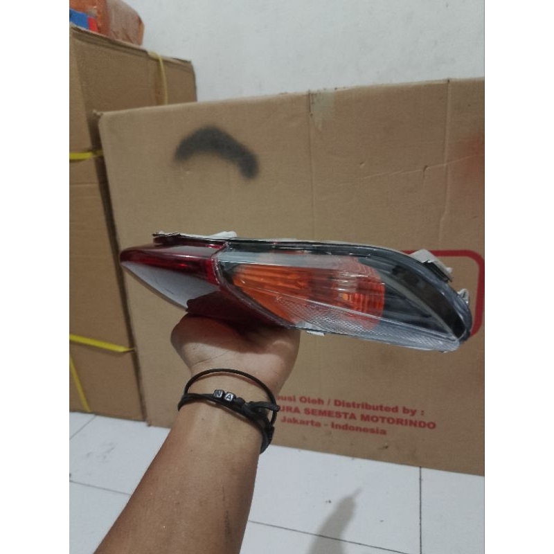 Lampu Stop Belakang Vario 110 Vario Karbu CW Custom Hitam Oranye