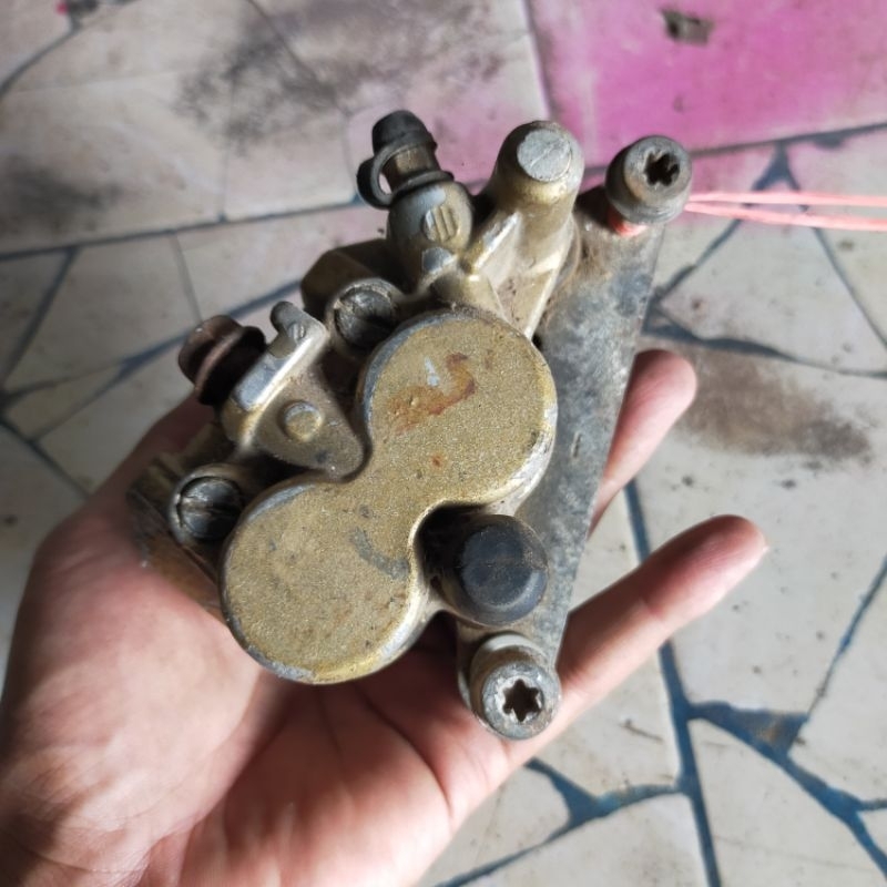 Kaliper Rem Cakram Depan Honda Supra x 125 Original Bekas Copotan Motor Second 2nd