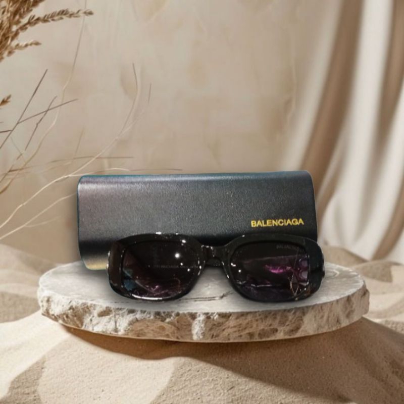 Kacamata balenciaga ori