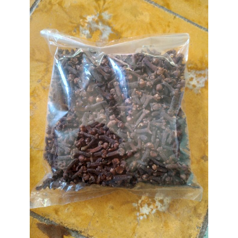 

Cengkeh/cengkeh ungkul utuh kemasan 50 gram