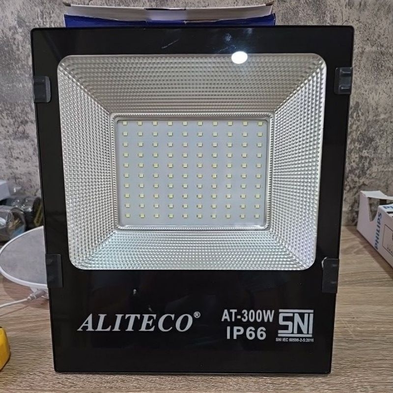 LAMPU SOROT LED 300Watt  Aliteco / LAMPU TEMBAK LED 300 WATT IP66