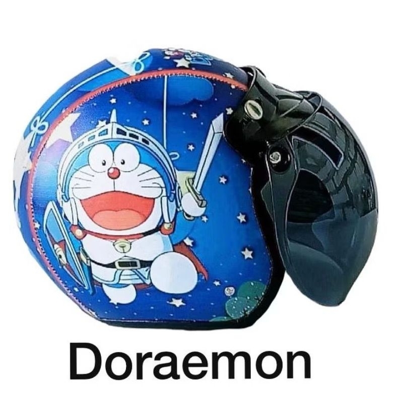 Helm anak bogo+kaca motif karakter doraemon