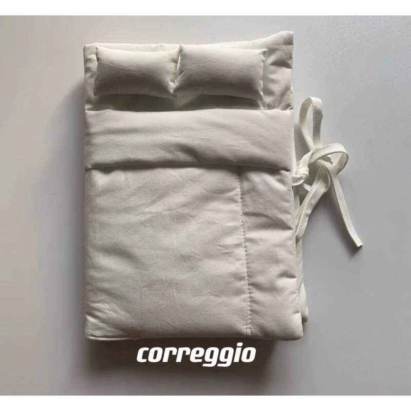 

[Gominy] Sampul Buku | Sampul K-pop Idol | Cover binder | Sampul binder | Buku Binder | Buku Binder bentuk Kasur | Sampul Binder Lucu