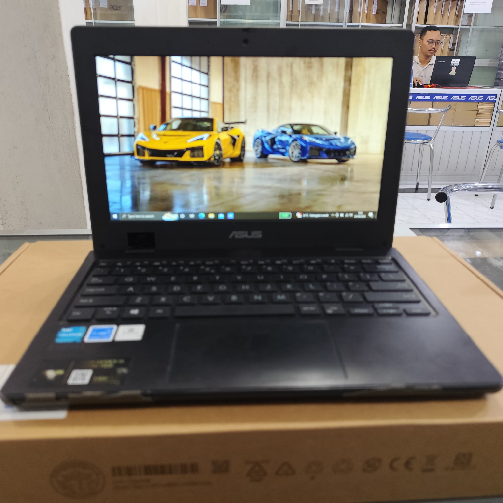 Netbook Asus BR1100CK N4500 RAM 4GB SD 128GB Layar 11,6in Slim Win 11 Siap Pakai