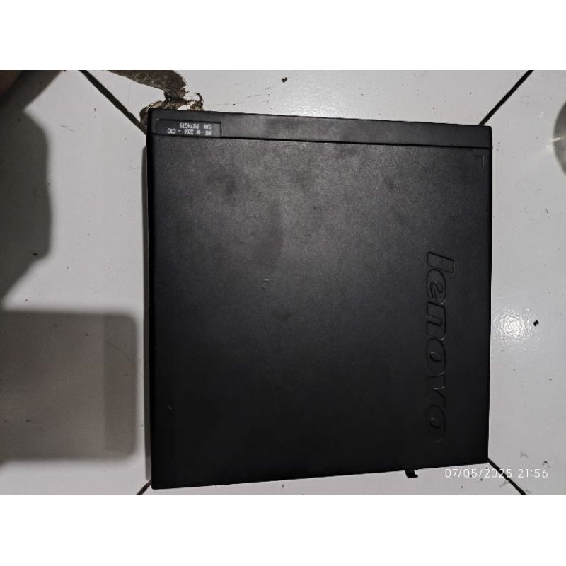 mini pc lenovo thinkcentre m72e (3264)