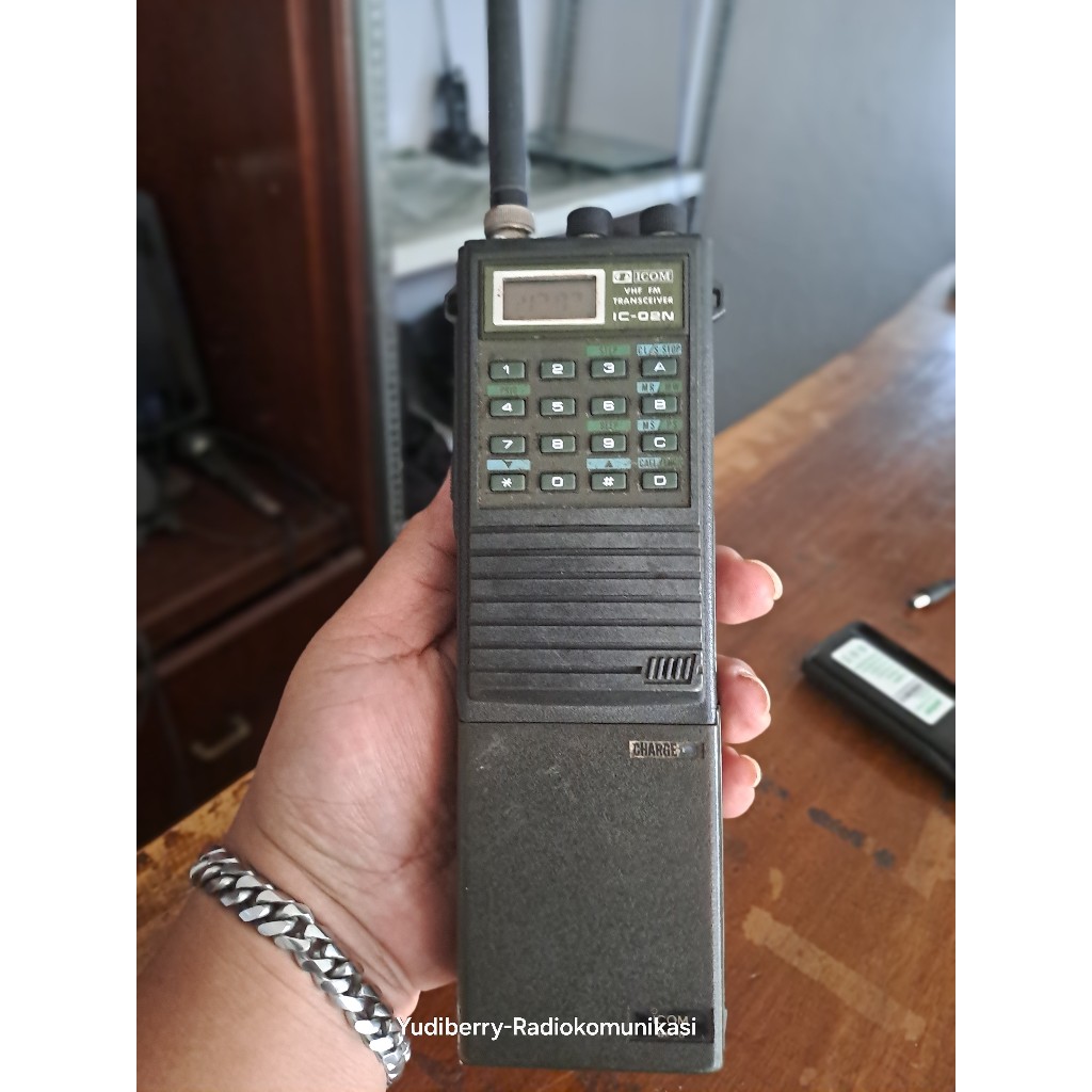 HT ICOM IC-02N TRANSMIT OKE RECEIVE OKE BATERAI SUDAH DI REFILL ICOM IC02N
