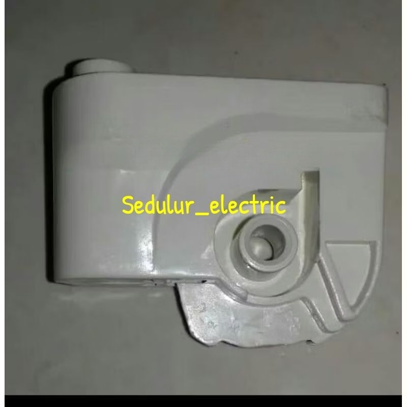 LEHER KIPAS ANGIN MASPION DUDUK/BERDIRI