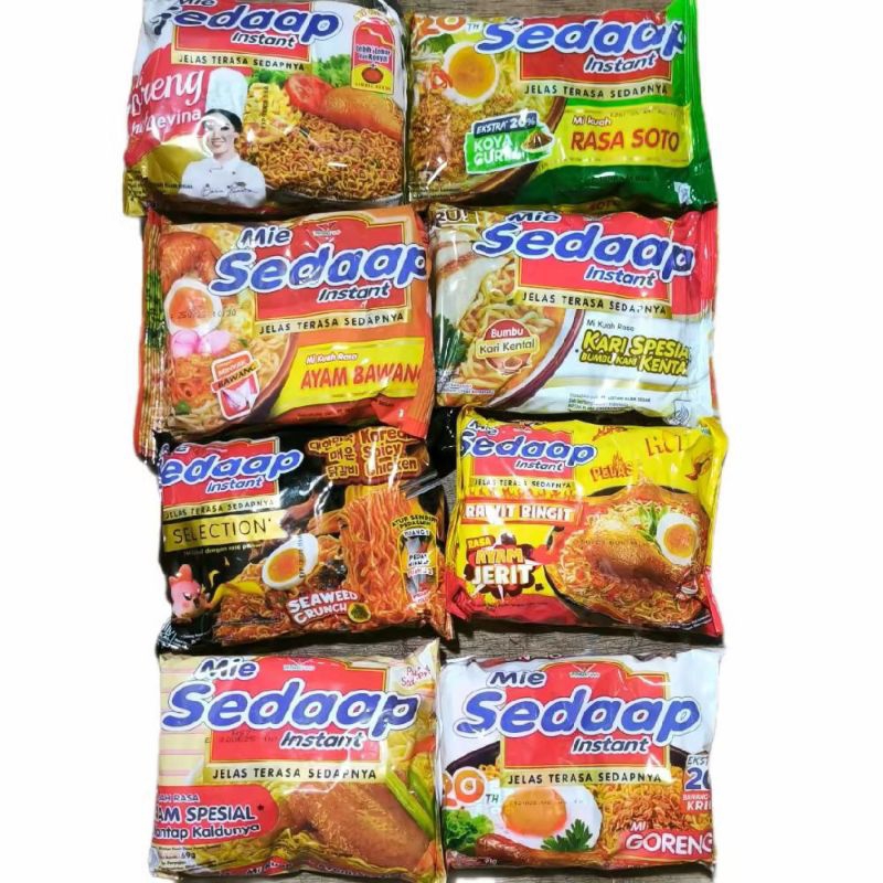 

mie sedap aneka rasa. soto, kari, goreng, devina, ay bawang, mie korea, ayam jerit, kaldu