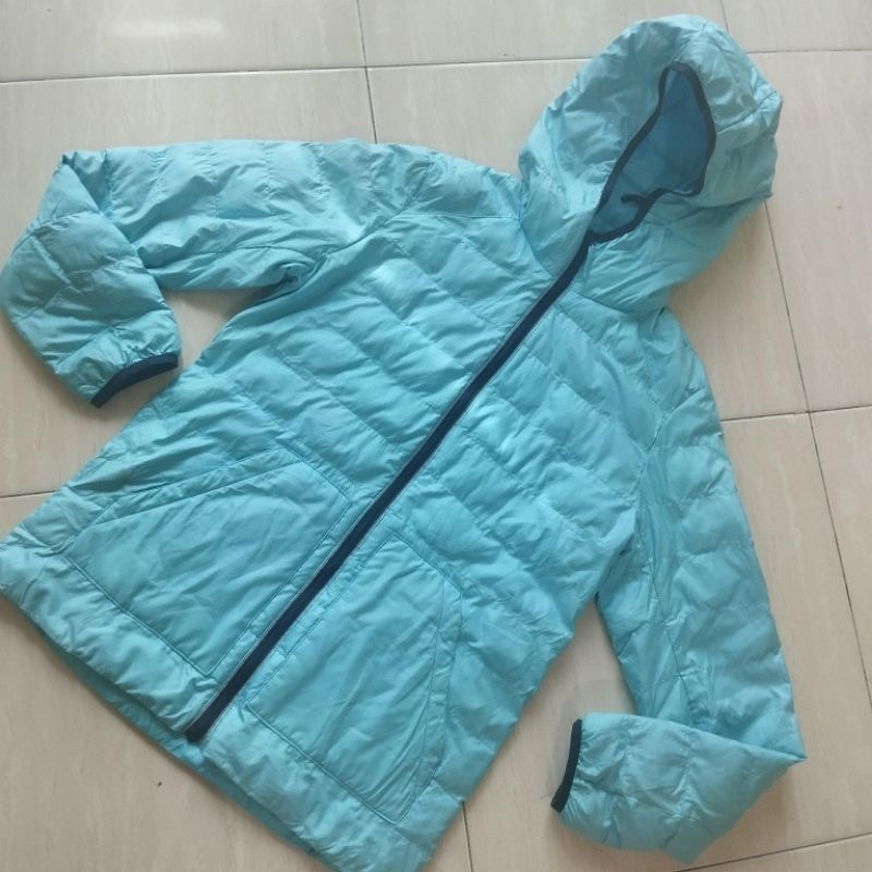 Jacket Bulang UNIQLO Ultralight Size S Cacing Camping Gunung Winter Original