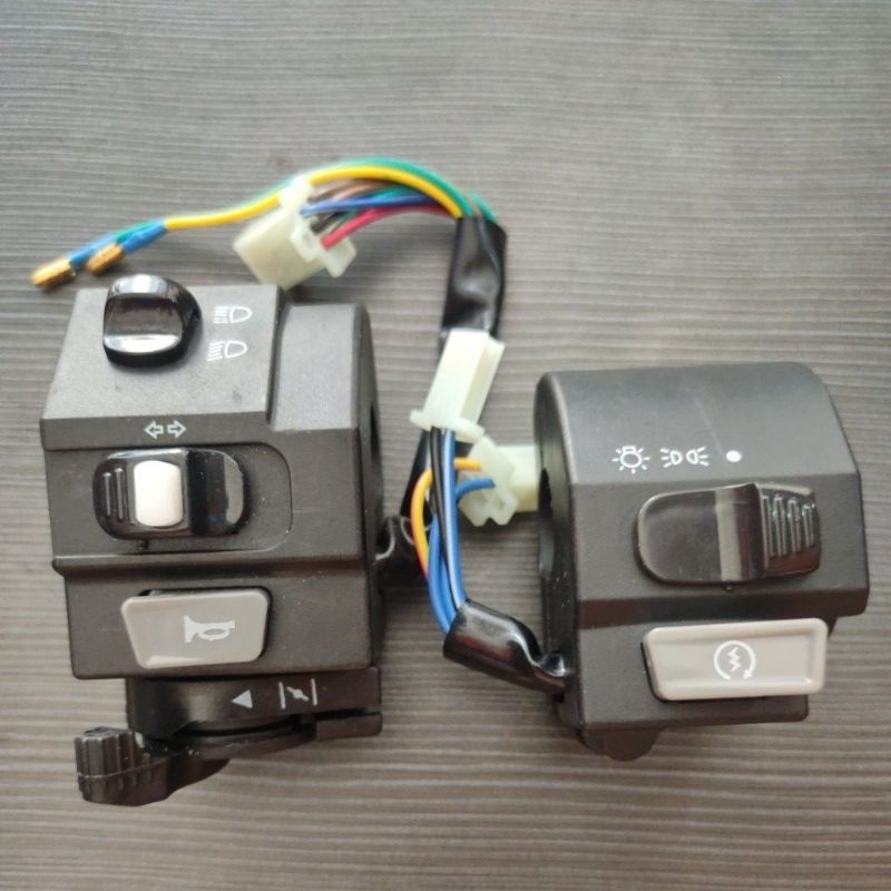 SAKLAR VEGA R NEW SET KANAN/KIRI HORDER SAKLAR VEGA R NEW