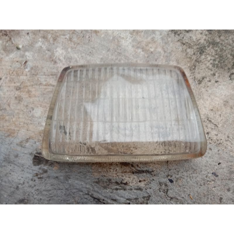 Kaca Lampu Depan Headlamp Honda Supercup C700 C800
