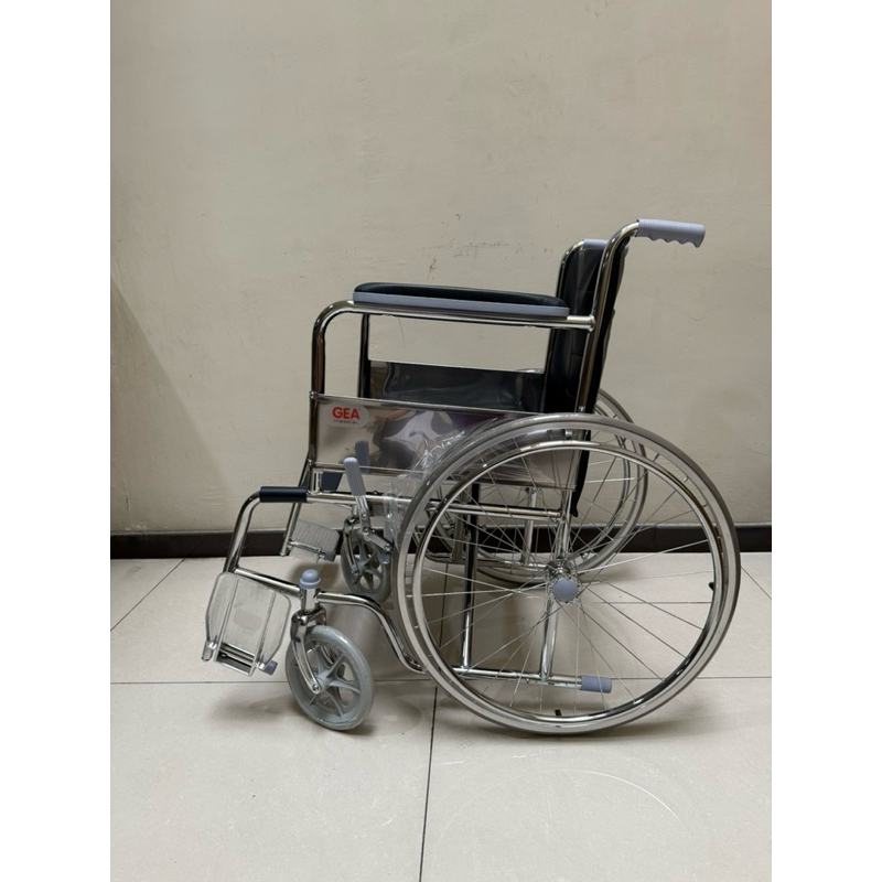 Kursi Roda Gea FS 871 Kursi Roda Gea FS871 Kursi Roda Standard Kursi Roda Rumah Sakit Kursi Dorong