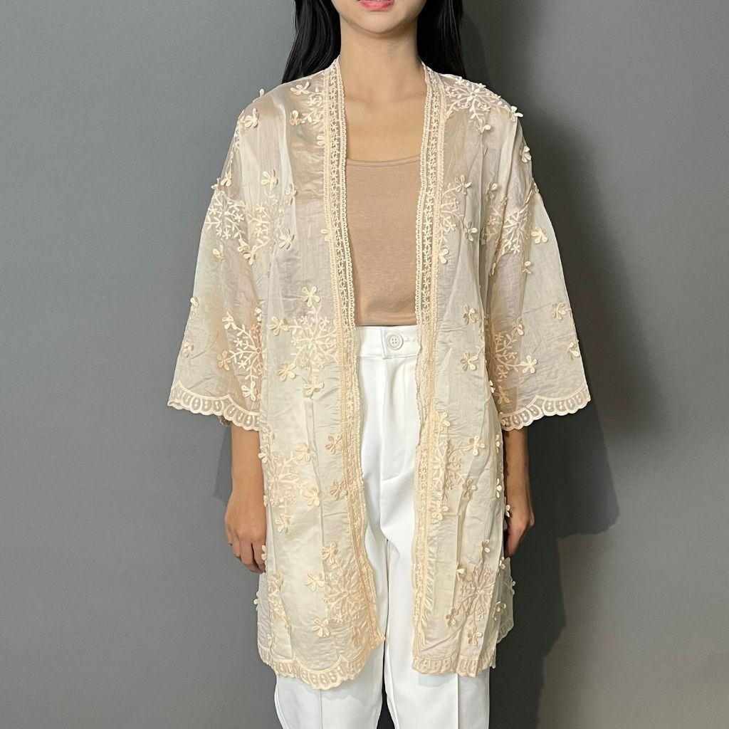 Magnolia Collection Outer Wanita Kimono Brokat Cream