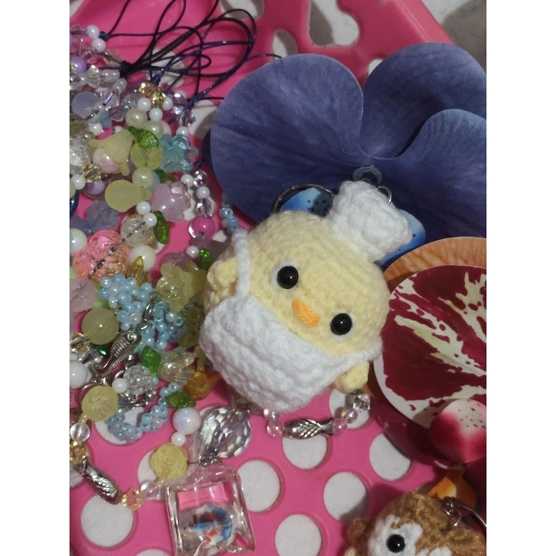 

amigurumi rajutan anak ayam koki