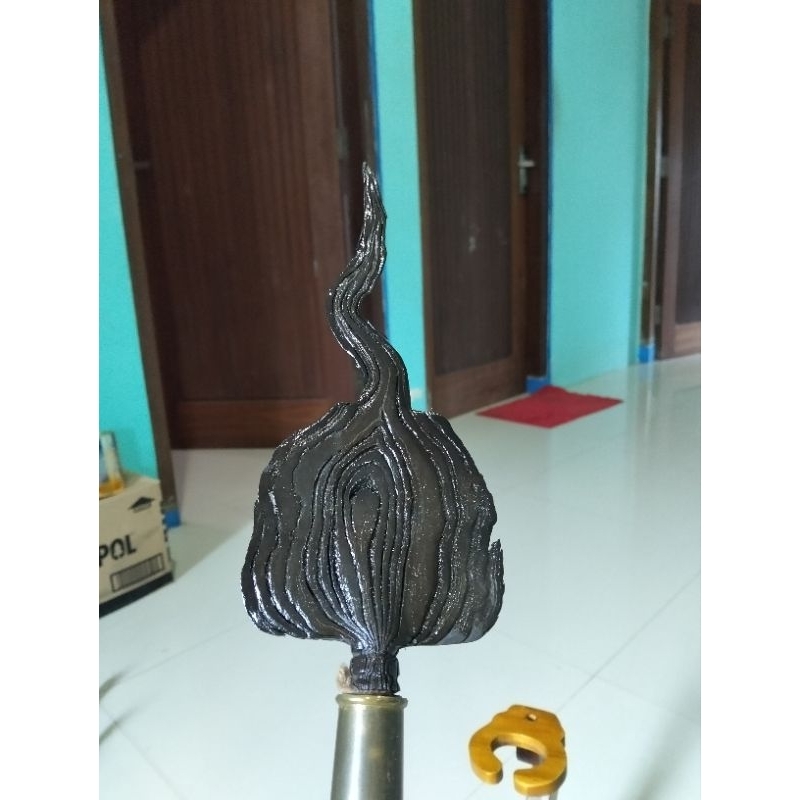 tombak pusaka banyak angkrem