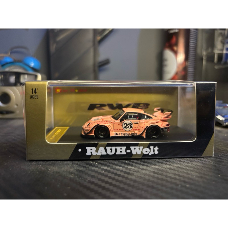 star model rwb pink pig sealed