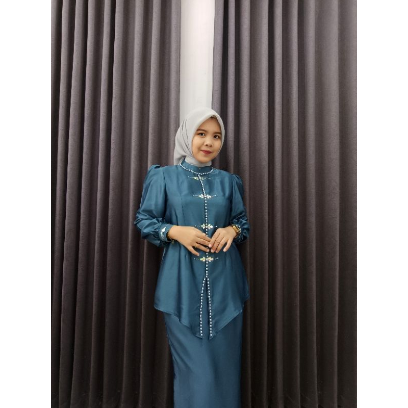 Shanum setelan  kurung melayu malaysia SIZE JUMBO