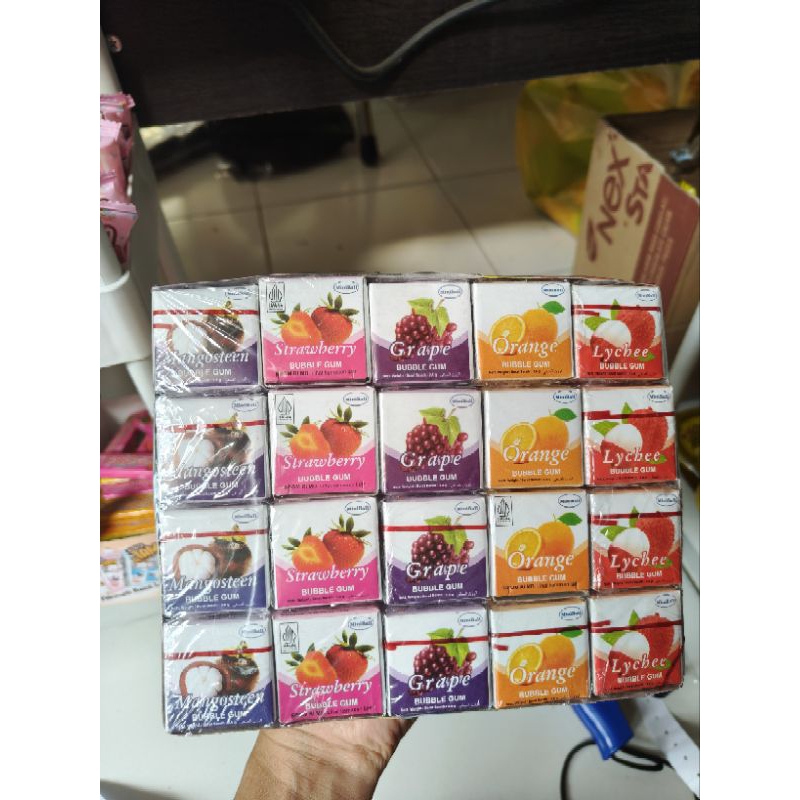

(20 PCS) PERMEN KARET MINIBALL BUBLLEGUM